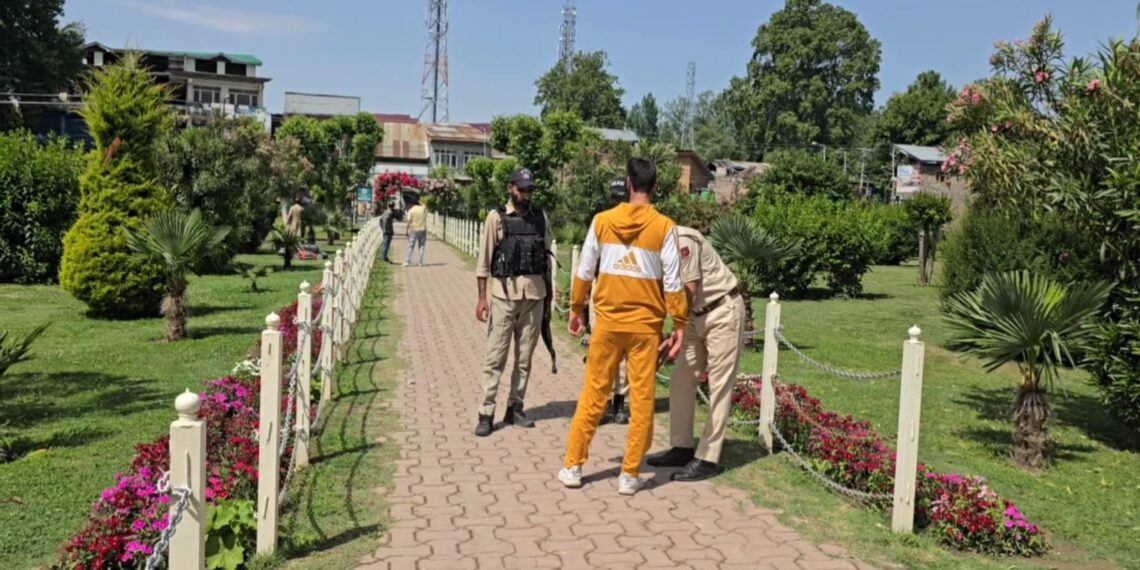 After Citizens’ Appeal, Ganderbal Police Launch Drive Against Truancy at Qamaria Park