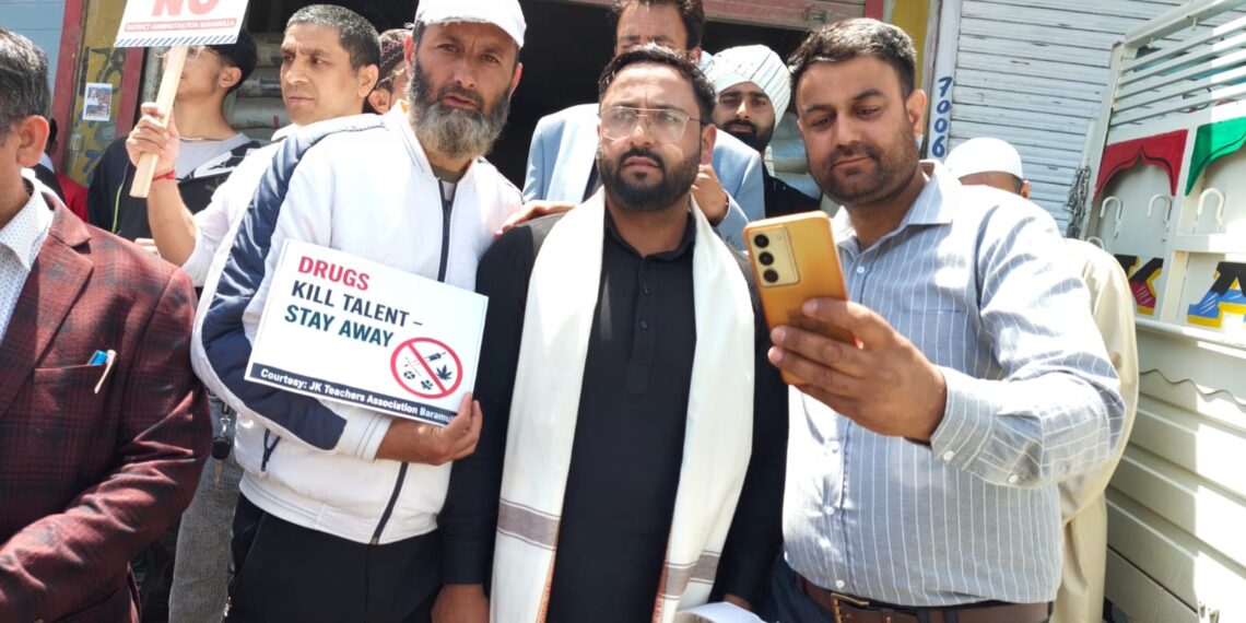 *JKTA/JKECC Baramulla Holds Mega Barefoot March Against Drug Abuse Under Nasha Mukht Bharat Abhiyan*