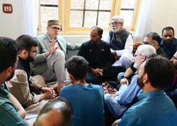 CM Omar Abdullah meets family of minor girl brutally murdered in Budgam, promises justice