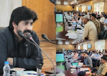 DC Baramulla Chairs Comprehensive Meeting to Review Status of Developmental Works