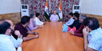 CM Omar Abdullah meets travel, tourism and business stakeholders; assures support for sector’s growth
