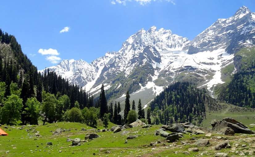 Heavy Rains Force Two-Day Closure of Thajiwas Amid Flash Flood Threat