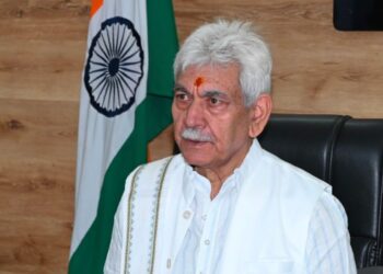 The future belongs to those who see possibilities rather than boundaries: LG Sinha