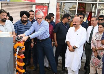 CM Omar Abdullah inaugurates upgraded Residency Road–High Street in Jammu