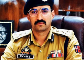 DIG Rayees Mohammad Bhat Honoured With Police Medal For Meritorious Service