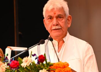 Time for J&K to Innovate for Its Own Challenges: LG Sinha
