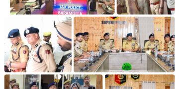 IGP KASHMIR REVIEWS SECURITY, LAW & ORDER AND CRIME SCENARIO IN BARAMULLA & SOPORE