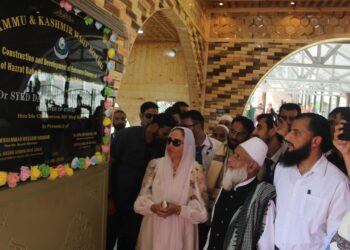 Dr Darakhshan inaugurates Shrine Upgradation Project & High-Tech Ambulance Service at Baba Rishi Shrine