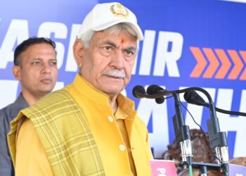 Kashmir Marathon Sends Message That No Goal Is Too Distant for United India: LG Sinha
