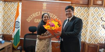 Shreya Singhal, IAS, Assumes Charge as Deputy Commissioner Ganderbal