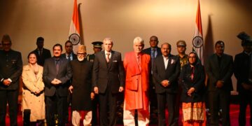 LG Administers Oath to Newly Appointed J&K Ministers at Lok Bhavan