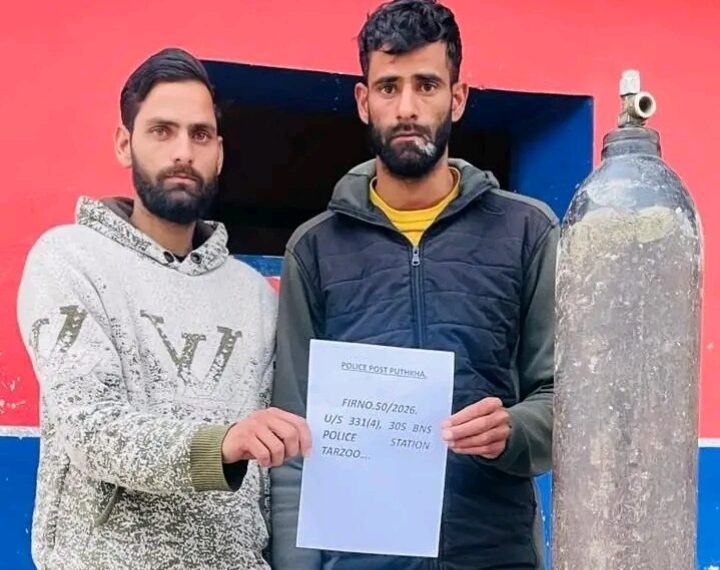 Police solve Theft Case in Sopore; two arrested