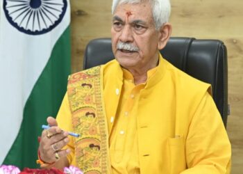 LG Sinha reviews preparedness for 100-Day intensive campaign under ‘Nasha Mukt Jammu Kashmir Abhiyaan’