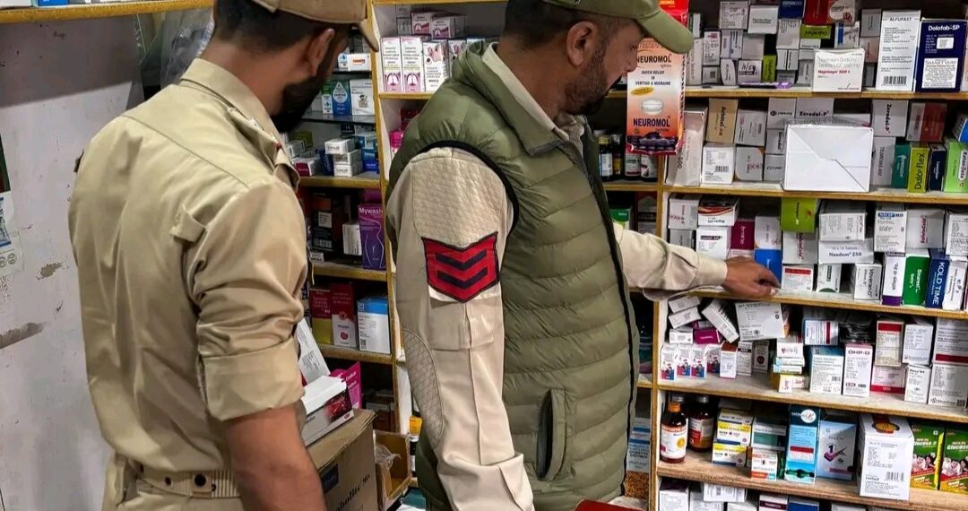 Police conduct drive against misuse of pharmaceutical drugs in Srinagar