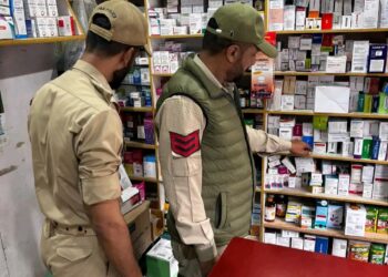 Police conduct drive against misuse of pharmaceutical drugs in Srinagar 