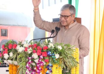 “Railway Line doubling between Qazigund & Baramulla underway to augment Capacity”: Vaishnaw