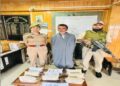 Drug Peddler Arrested in Anantnag; 104 Grams Charas, ₹25.50 Lakh Cash Recovered