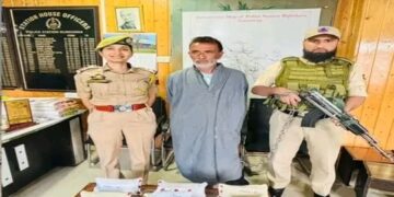 Drug Peddler Arrested in Anantnag; 104 Grams Charas, ₹25.50 Lakh Cash Recovered