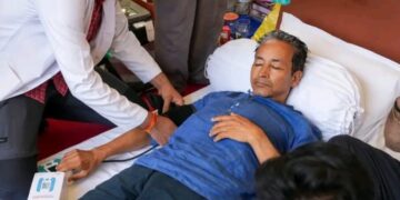 Sonam Wangchuk’s Health Raises Alarm; Eminent Voices Urge Activist to End 17-Day Fast