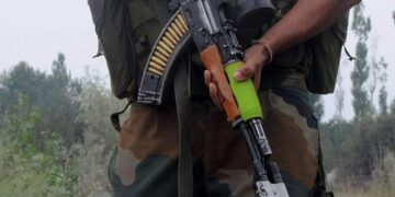 Cop injured after his rifle goes off accidentally in Kokernag