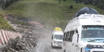 Srinagar-Leh Highway Reopens After Cloudburst Near Zojila