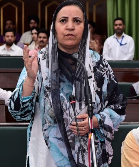 Govt places 136 Senior Lecturers as in-charge Principals: Sakeena Itoo
