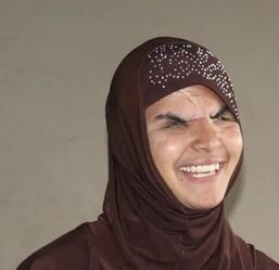 Insha Mushtaq Gets LPG Agency Funds, Urges Pellet Gun Ban