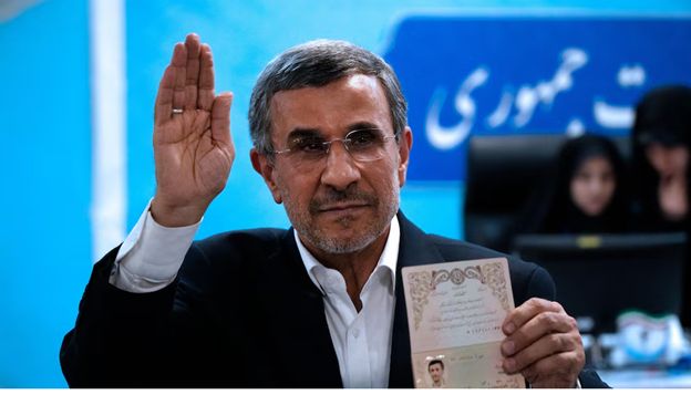 Former Iranian President Mahmoud Ahmadinejad enters presidential fray
