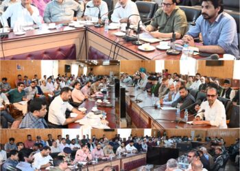 Javid Dar reviews arrangements for Muharram-ul-Harram in Baramulla