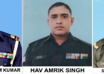 JCO, 2 soldiers die in a narrow snow track in Kupwara’s Machil Sector, bodies recovered: Army