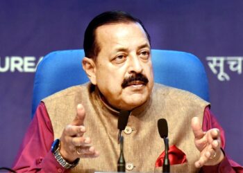 1,365 Vacant Posts In IAS, 703 In IPS: Govt