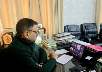 Ensure quality , timely completion of ongoing dev works: Javed Rana to Admin at Mendhar review meet   