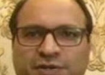 Remove pay anomalies of Rehbar-e-Janglat employees, treat them at par with their counterparts in other deptts: JK AP’s Ashraf Mir