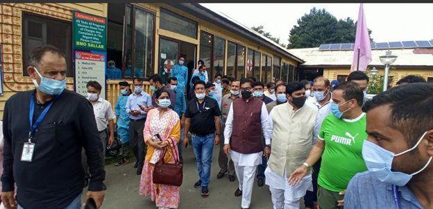 JK Admin briefs PC on socio-economic conditions of SCs & STs post abrogation of Art 370