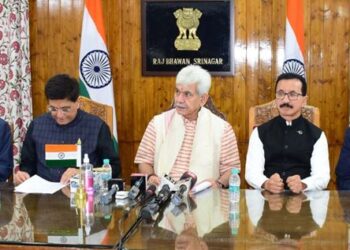 JK Govt inks MoU with Dubai Govt to scale up Industrial Dev in JK