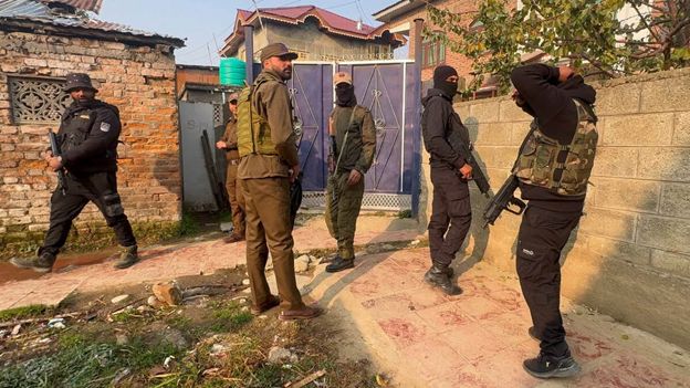 J&K Police attaches property of Mian Qayoom under UAPA