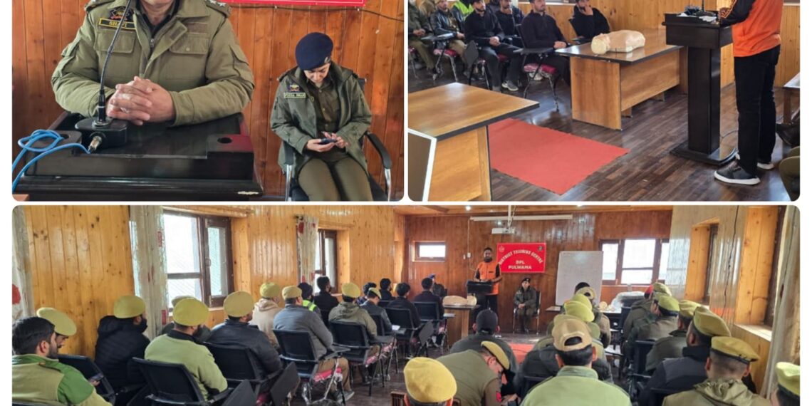 J&K Police organises cyber awareness programmes in Pulwama
