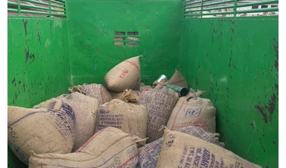 J&K Police seizes illegal Rice consignment during naka checking at Vilgam Handwara