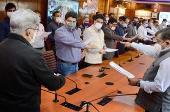 JK admin officers takes “Anti-Terrorism pledge”