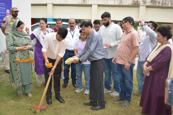 JMC launches ‘Catch the Rain’ campaign at Govt High School, Gandhi Nagar