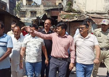JMC Commissioner initiates redevelopment work at Parade Vegetable Market