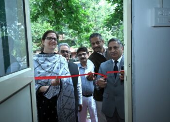 Justice Sanjeev Kumar inaugurates newly created Advocates’ Clerks Room at HC Complex Jammu