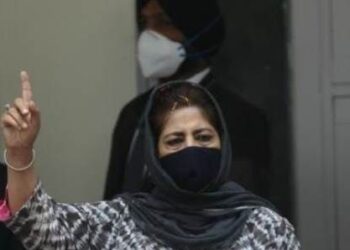 Not constitution, BJP agenda being followed across country: Mehbooba