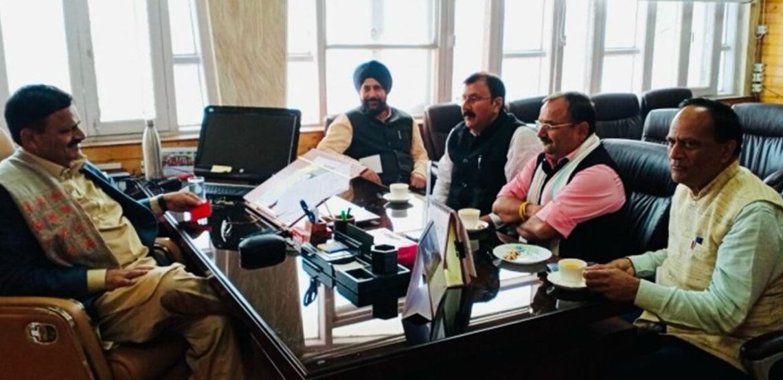 Legislators call on Javed Rana at Civil Sectt Srinagar, rais issues of public importance