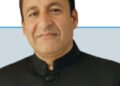 Javid Dar greets people on National Voters’ Day, calls for active participation