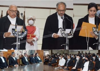 J&K Chief Justice administers oath of office to newly appointed addl judges