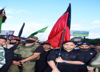 Mayor Srinagar participates in 8th Muharram Alam-e-Sharief Procession at Guru Bazar, Srinagar