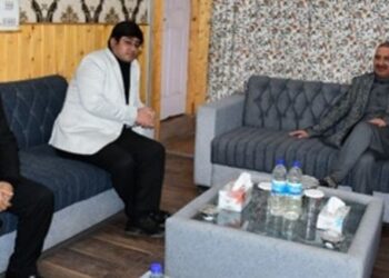Justice Javed Iqbal Wani visits G’bal, reviews Judiciary Infra, Court functioning