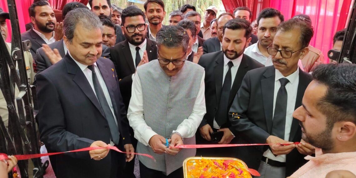 Justice Rajnish Oswal inaugurates newly developed facilities at District Court Complex Kathua