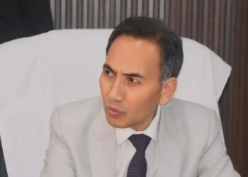 J&K CJ visits Samba, reviews pendency of old cases, dev projects of Distt Court Complex